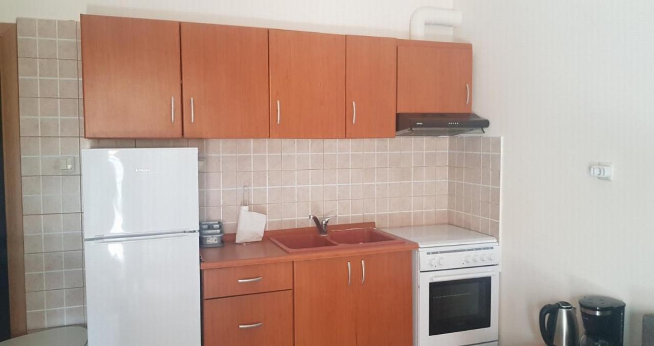 Nea Peramos Apartment Up To 8 Person المظهر الخارجي الصورة